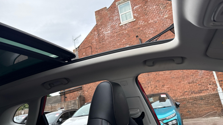 MG Hs 1.5 T-GDI Exclusive 5dr Petrol Hatchback